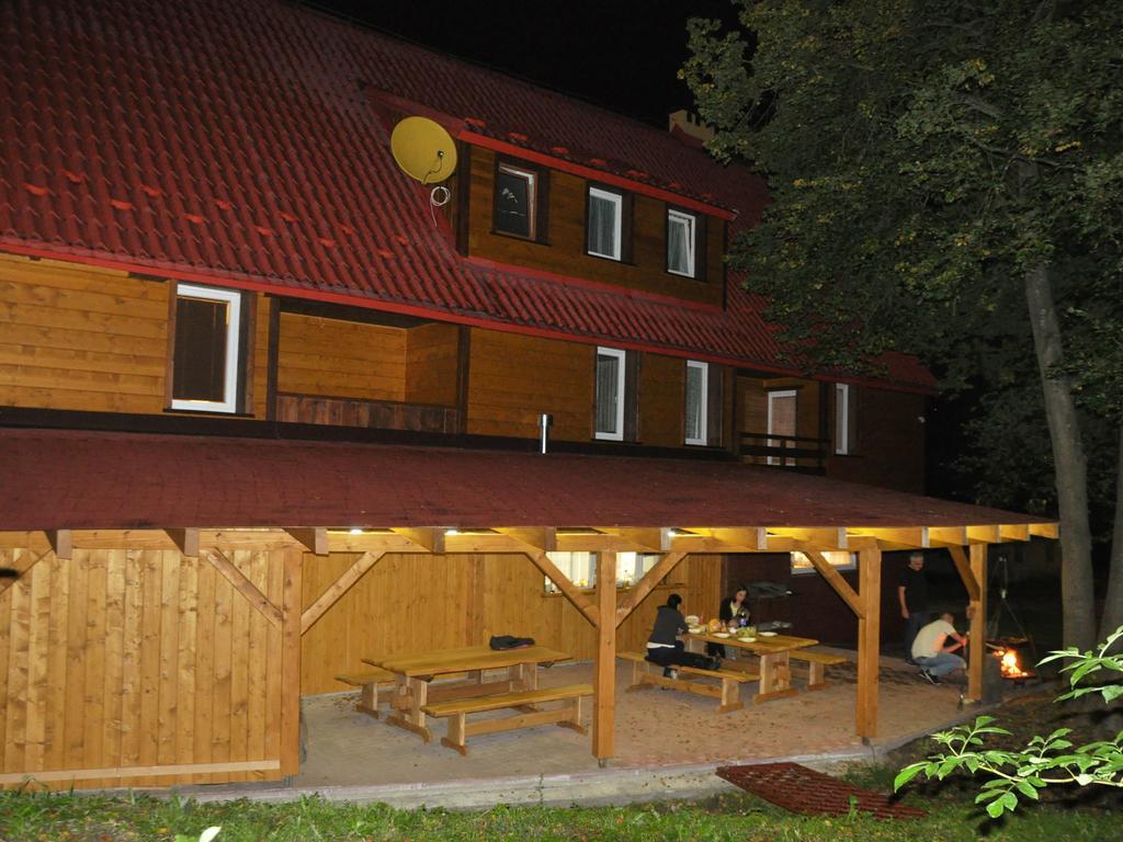 Dom Goscinny Jawor Czarnypotok Krynica-Zdrój Exterior foto