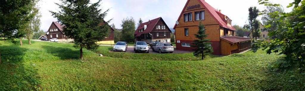 Dom Goscinny Jawor Czarnypotok Krynica-Zdrój Exterior foto