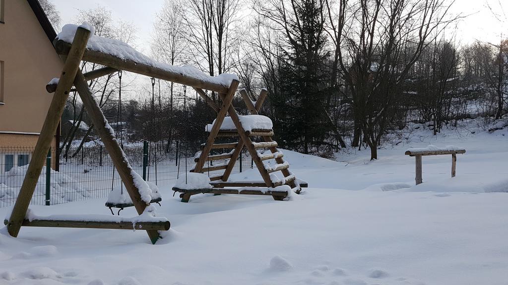 Dom Goscinny Jawor Czarnypotok Krynica-Zdrój Exterior foto